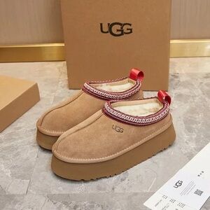 UGG tazz platform slipper chestnut